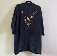 Vintage 60s Embroidered Kimono