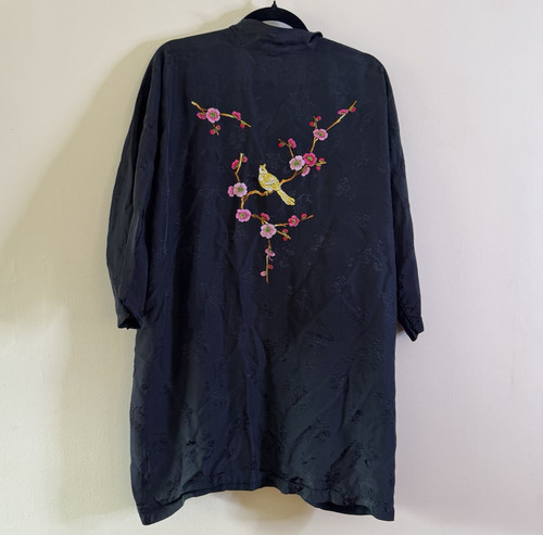 Vintage 60s embroidered kimono - vintage,