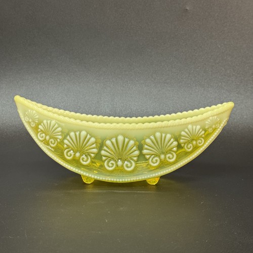 Vaseline uranium glass - uranium,