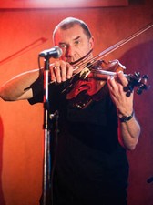 Geoffrey Richardson of British