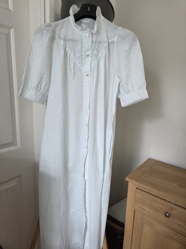 1970s vintage pale - pale, marks