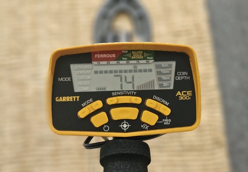 Garrett 300i metal detector - garrett,