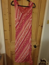 Sleeveless pink reversible