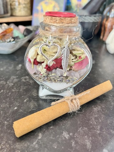 Witch glamour jar spell - witch’s,