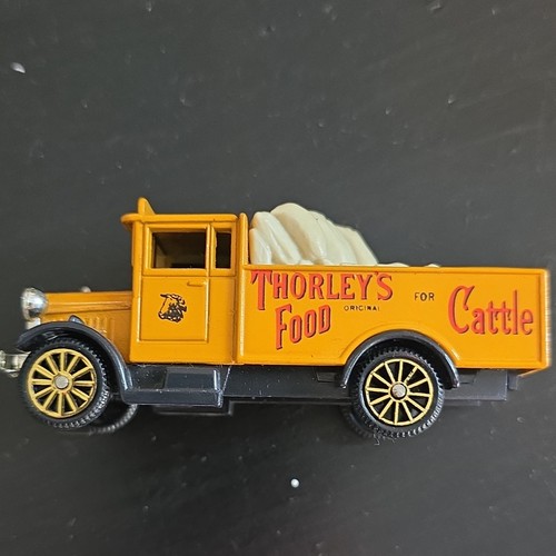 Corgi classics morris - classics,
