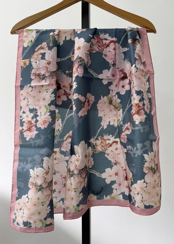 Laura ashley floral silk - laura,