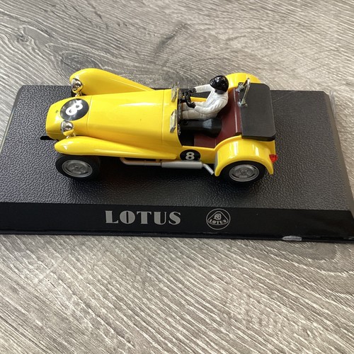 Scalextrix lotus yellow - scalextrix,