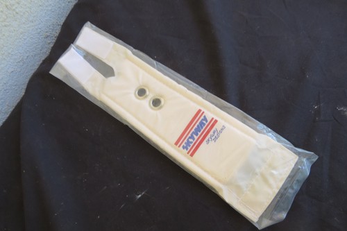 Skyway creme white stem neck - creme,