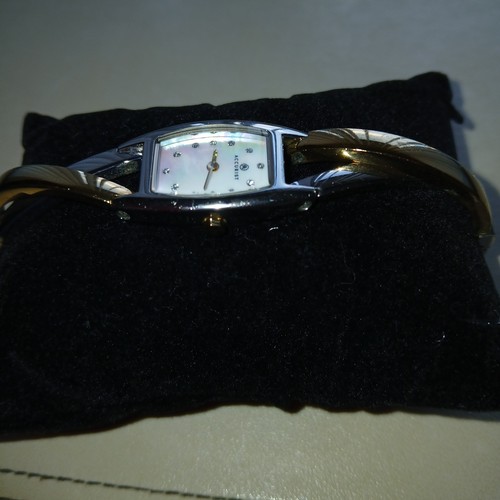 Classic accurist two tone - classic,