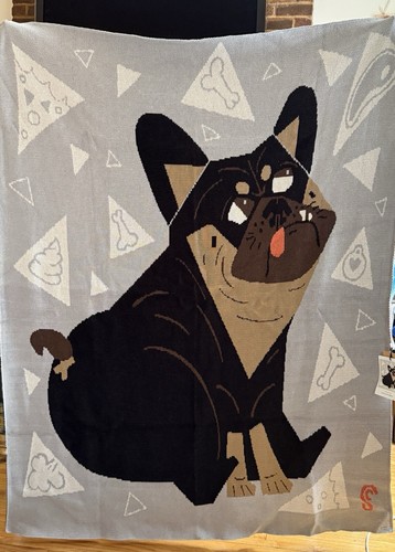 Nwt cozy blanket - nwt,