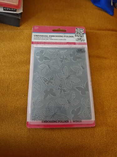 Universal embossing folder - embossing,