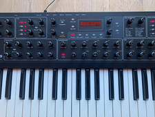 Dave Smith Instruments Prophet 08 PE Edition  Analogue Synth 