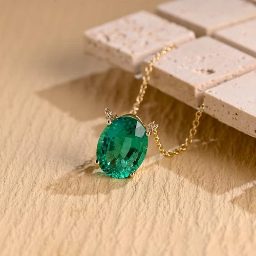 2ct oval cut - cut, green