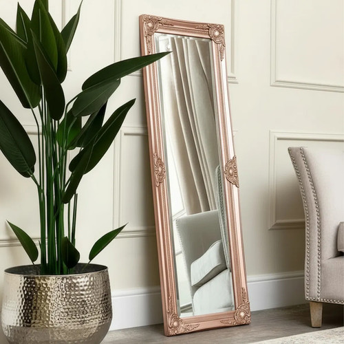 Tall slim rose pink - , wall