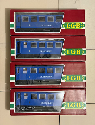 Lot four lgb scale - four, g