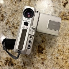 JVC (Victor) GR-DVX9 Camcorder