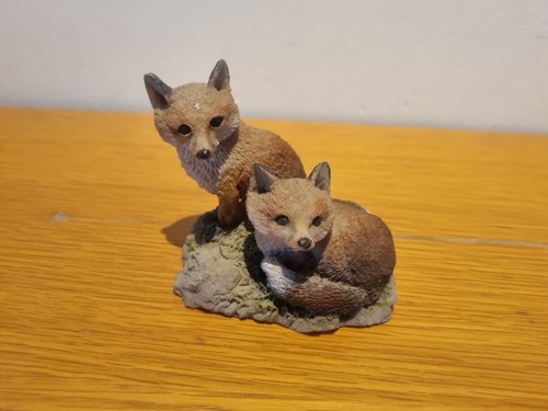 Intage fox cub figurine - intage,