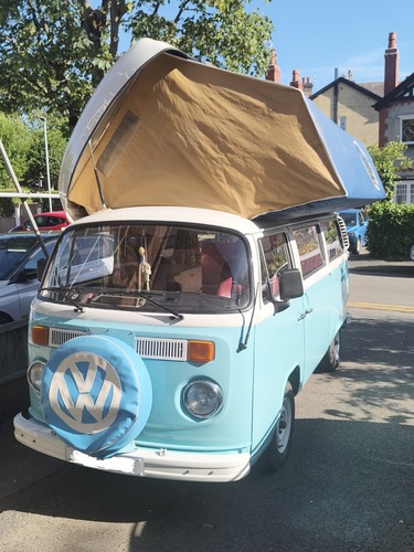 Volkswagen type 2 bay - type,