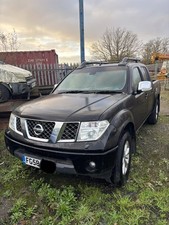 *BREAKING* 2009 Nissan Navara