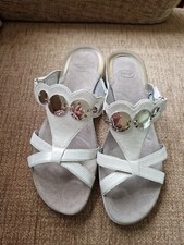 NEW Dr Scholl Sandals Size 7