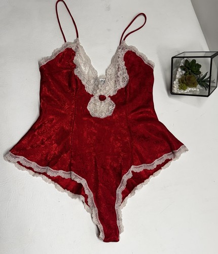 Christian dior vintage red - christian,