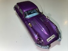Corgi 131 Jaguar E Type 2+2