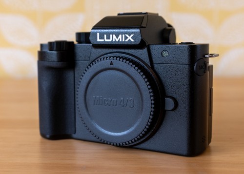Panasonic lumix g100d micro - panasonic,