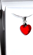 Red glass crystal heart - red,