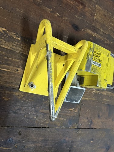 Ferno stretcher lock and - stretcher,