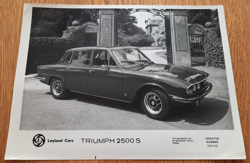 Triumph 2500 press photo car - 2500, s
