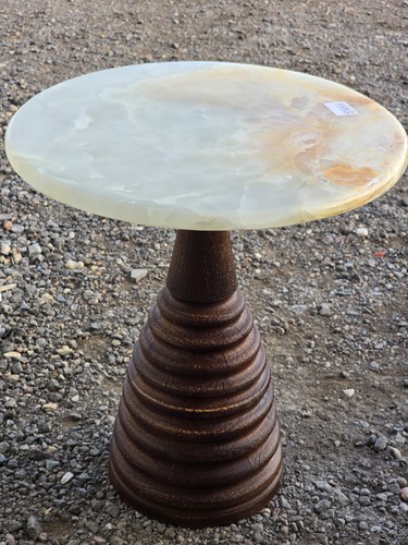 Honeycomb white onyx ribbed - honeycomb,