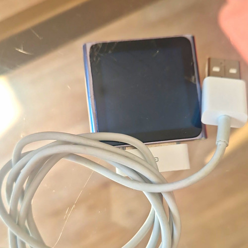 Apple ipod nano 6th gen - apple,