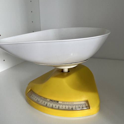 Vintage yellow salter kitchen - salter,