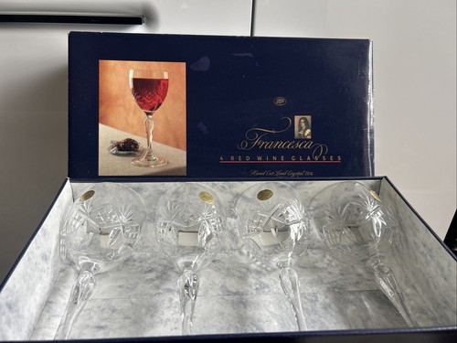 White wine glasses - white,