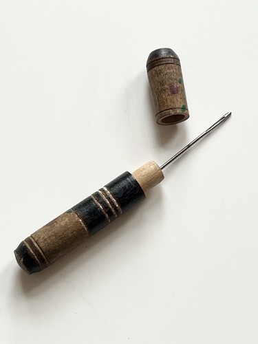 Antique wooden needle case - wooden,