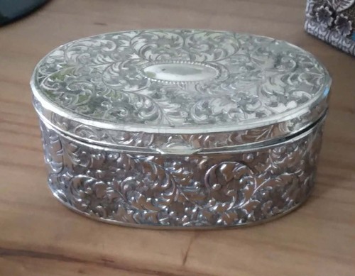 Small vintage silver plated - small,
