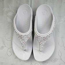 Crocs Sloane Beaded Taupe Wedge Flip Flop Sandals W6 or UK Size 4.