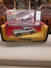 Corgi No: 271 Aston Martin DB5 James Bond Goldeneye