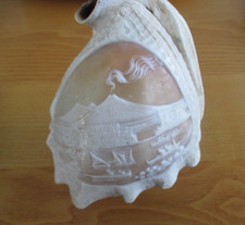 ANTIQUE/VINTAGE LARGE CARVED