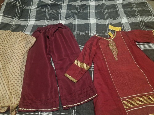 Girls asian outfit pieces - 3,