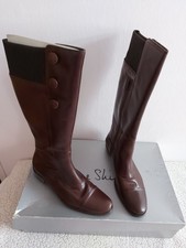 Jane Shilton Long Brown