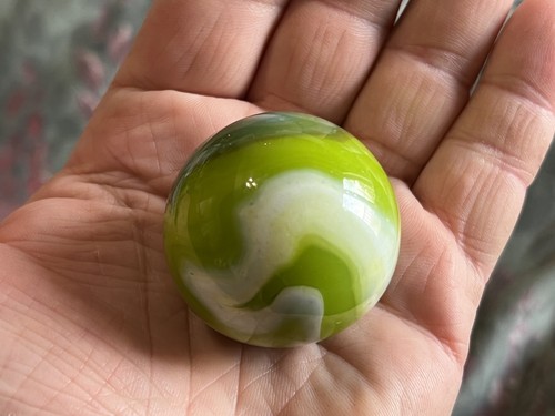 Large green white glass - large, /