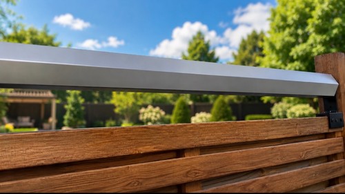 Cat fox deterrent fence - deterrent,