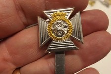 STAYBRIGHT BADGE DUKE OF EDINBURGH'S ROYAL REGIMENT  2.5CM X 2.5CM (1446)