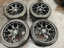 SET OF STAGGERED 19” YSM 844