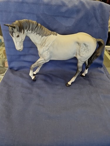 Beswick spirit youth grey - spirit, of