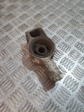 Vw Touran 1.6 Tdi Cayc 2010-2015 RIGHT SIDE DRIVER WISHBONE MOUNT ARM 1K0199232J