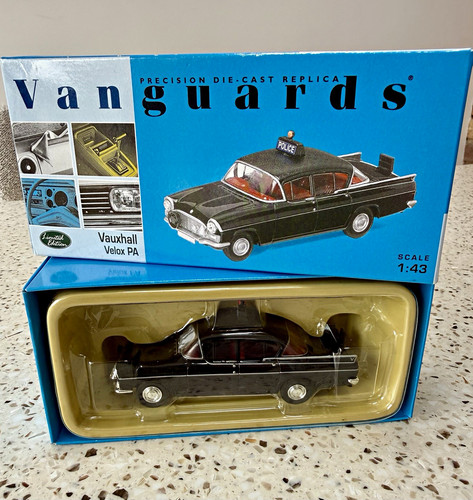 Vanguards vauxhall velox - 1:43,