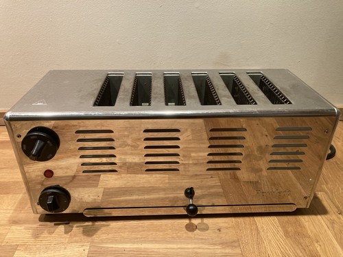 Rowlett premier slot toaster - 6,