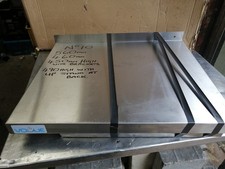 NO10 VOGUE STAINLESS STEEL WALL MOUNTED MICROWAVE SHELF 560MM X 460MM